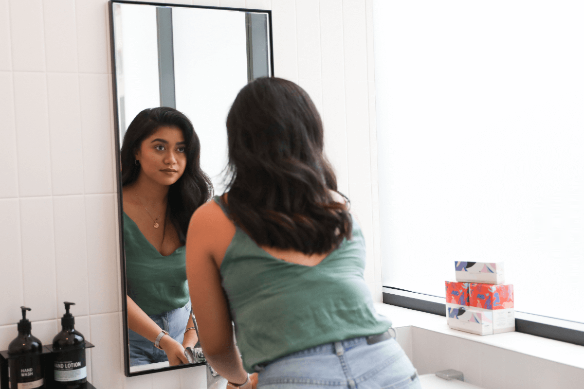 How to help a teenager with low self-esteem